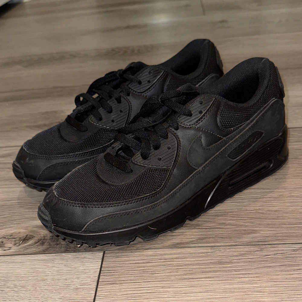 Nike Air Max Men's Black Sneakers